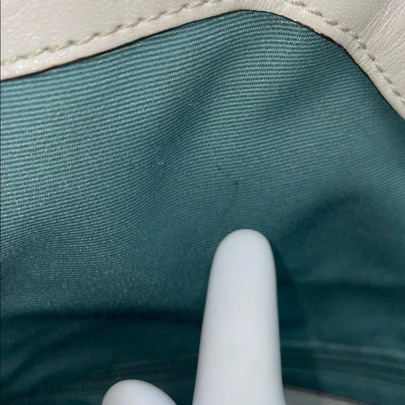 Coach ‘Chelsea’ Turnlock Shoulder Bag - Picture 15 of 17